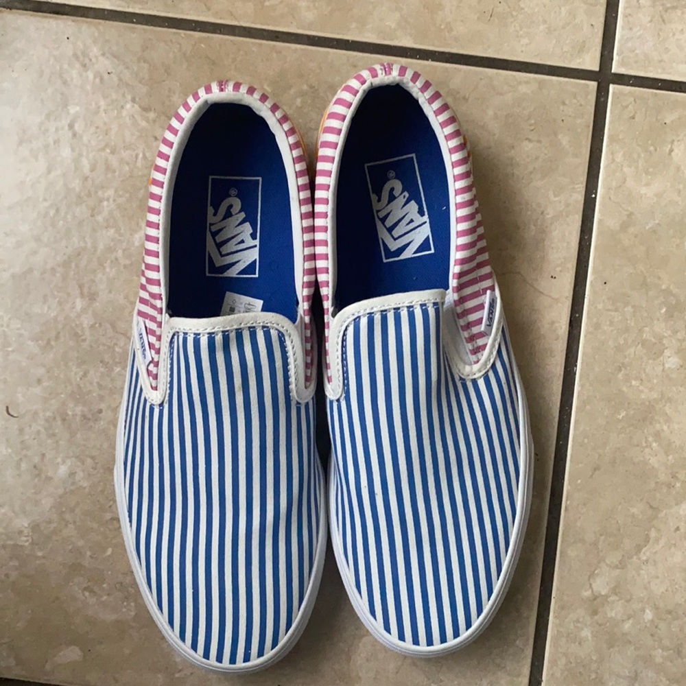 Vans’s:Bought but don’t wear.